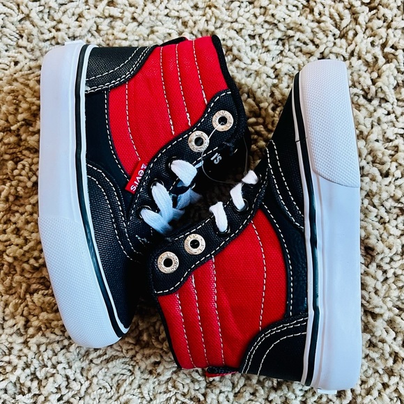 Levi’s kids high top shoes size 6 - Picture 6 of 6
